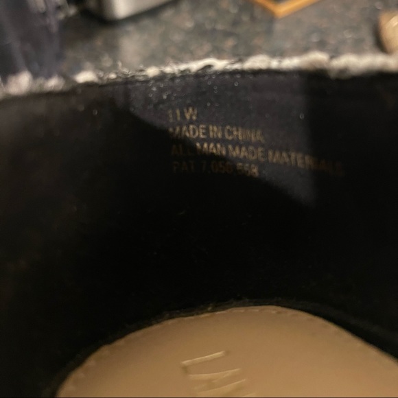 Size 11, Lane Bryant flats — Black and White. - Picture 4 of 4